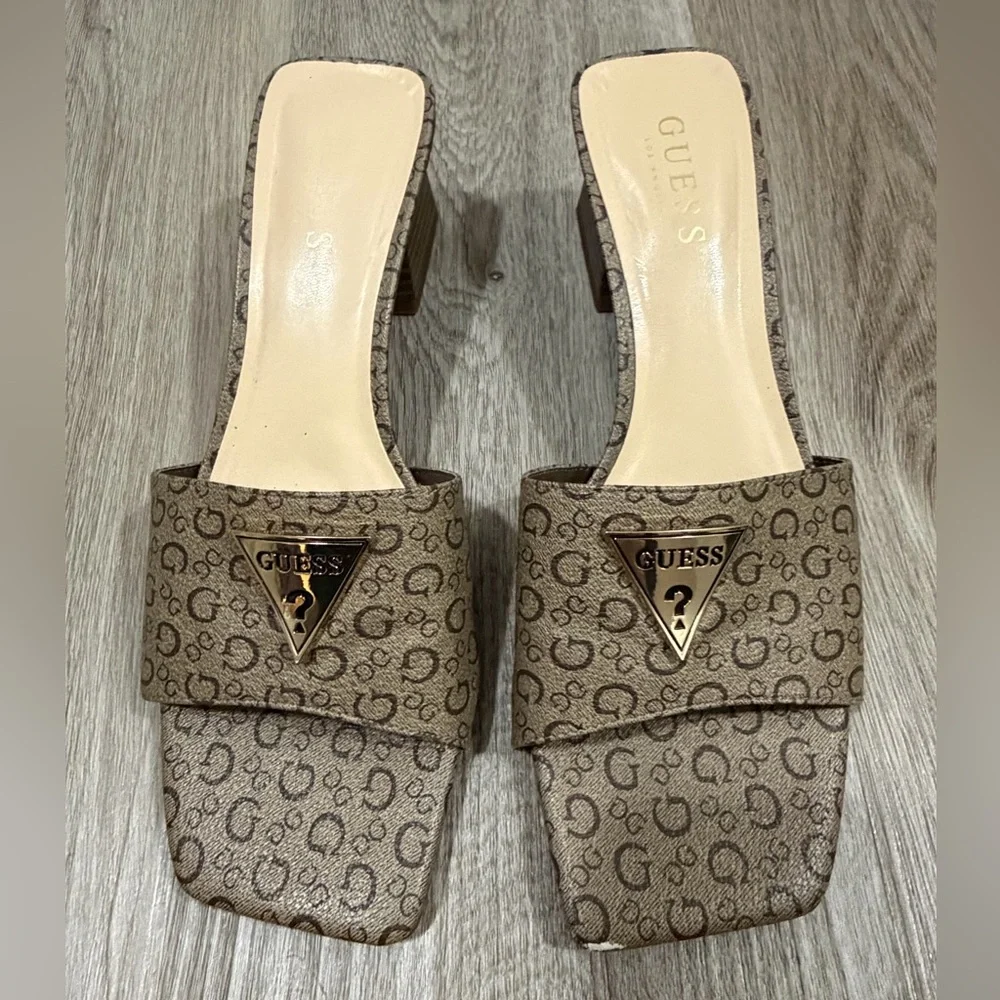 GUESS Tan Patterned Mules - Picture 2 of 5
